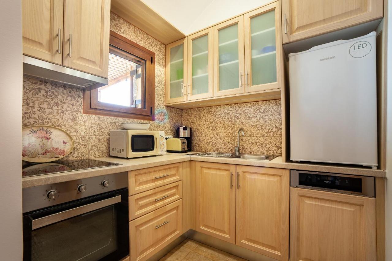 Holiday home Plaka Beach Cottages
